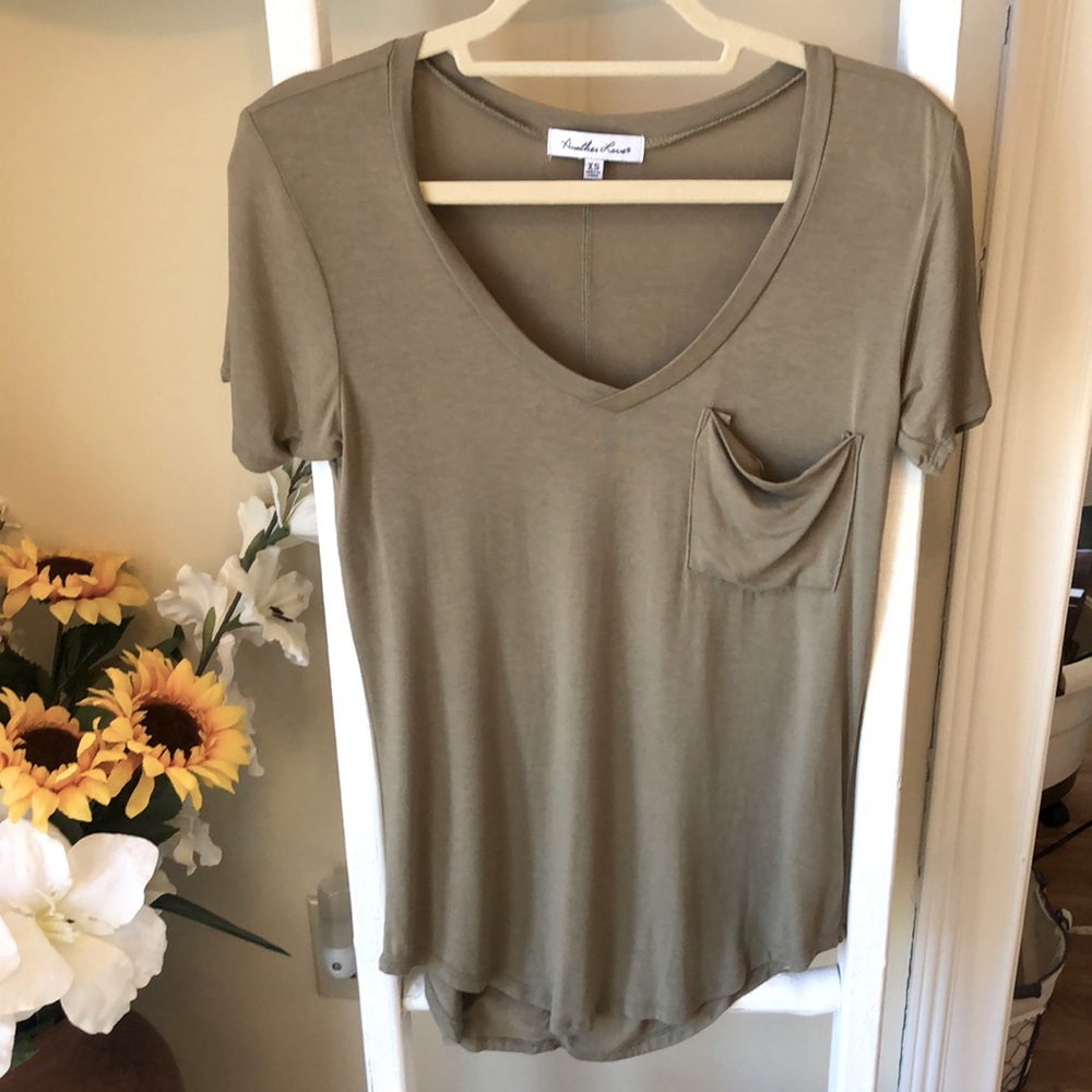 Another Love Olive Short Sleeve Pocket T-shirt.  Size XS